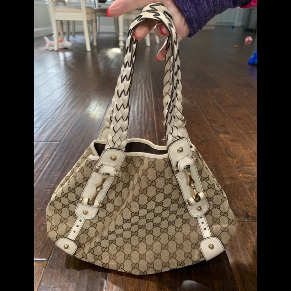 Gucci Shoulder Bag